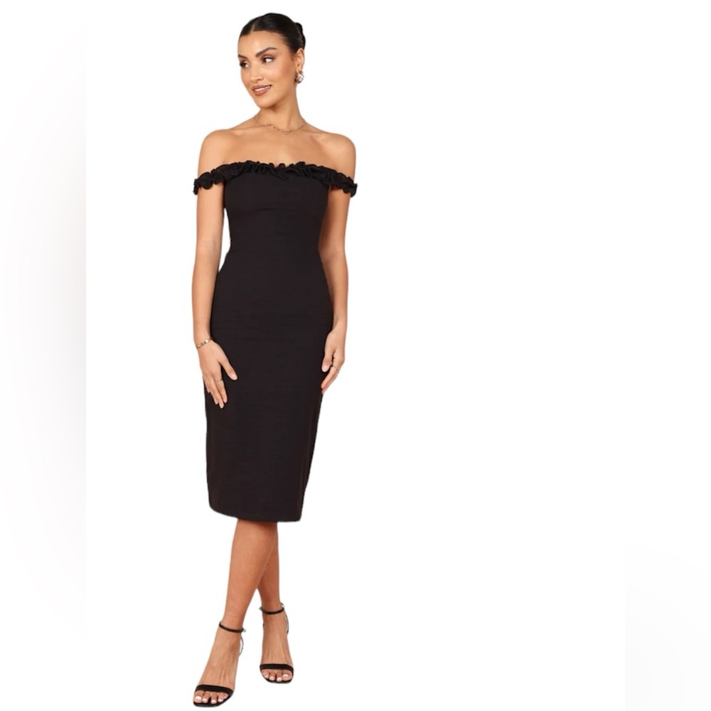 Petal & Pup Black Off-Shoulder Ruffle Midi Dress